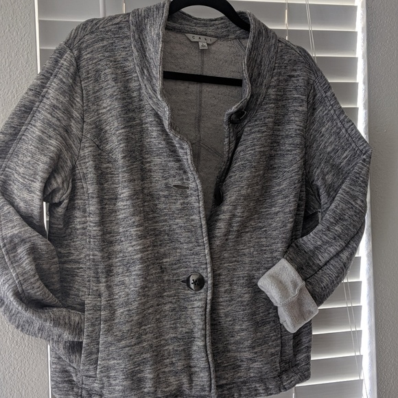 CAbi Sweaters - Cabi Heather gray everyday jacket
